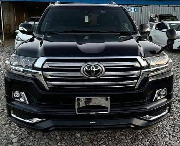 2018 Toyota Land Cruiser ZX V8 in Swat for sale
