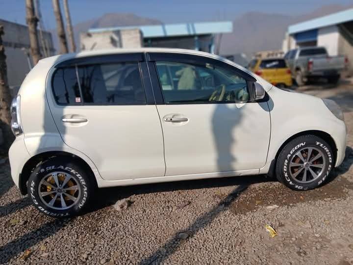 2012 Toyota Passo G سوات میں فروخت — تصویر 3 از 6