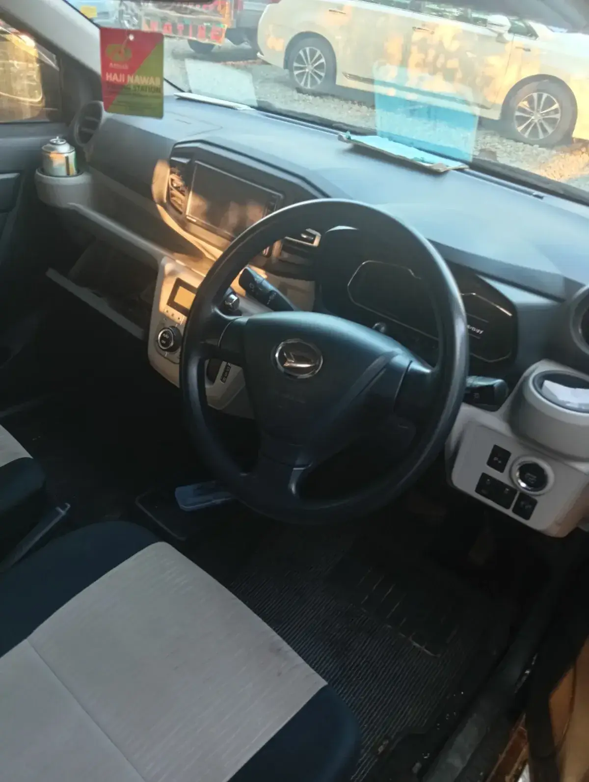 2019 Daihatsu Mira e:S Eco Idle سوات میں فروخت — تصویر 3 از 6