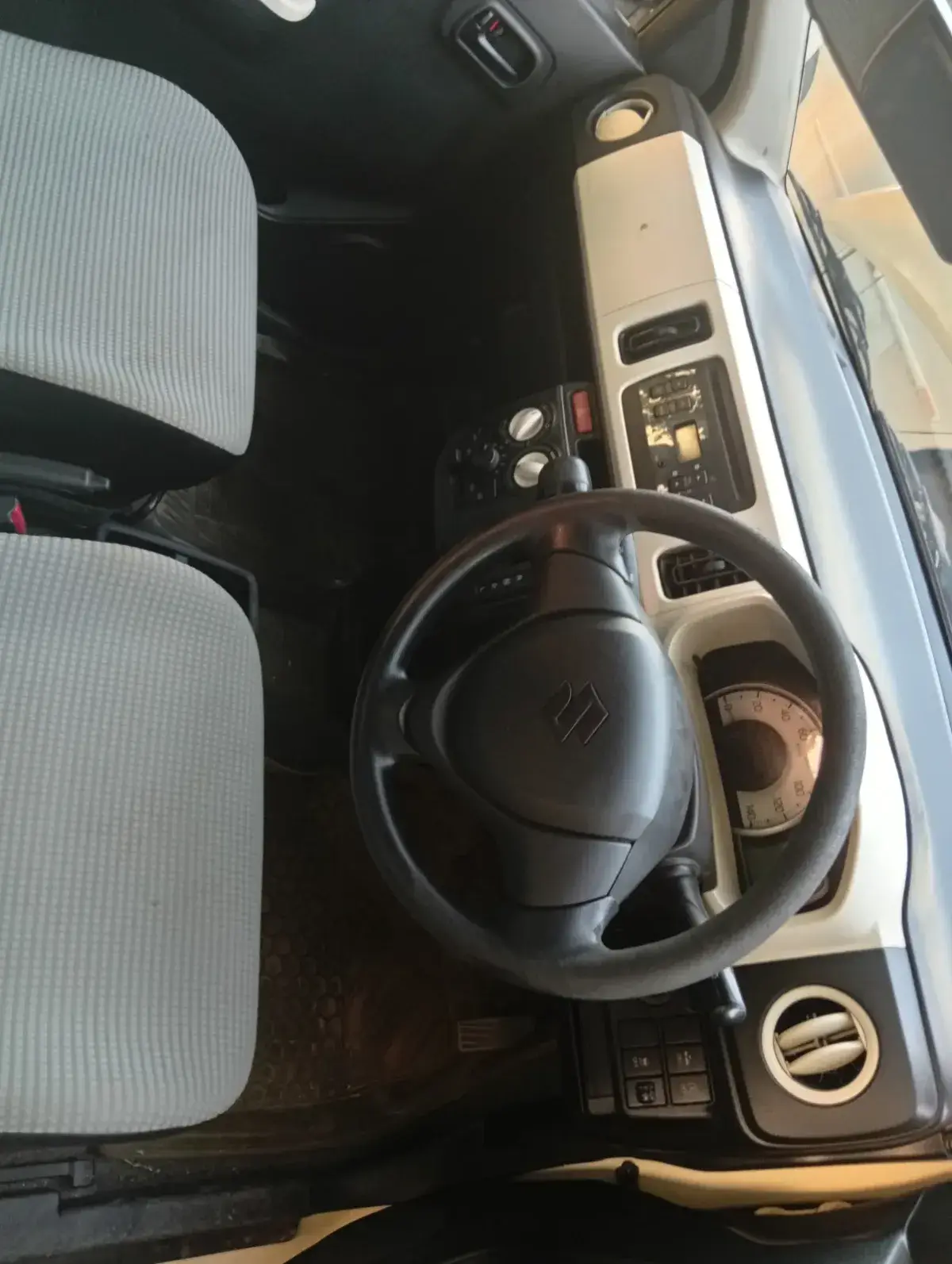 2015 Suzuki Alto e:S Eco Idle in Buner for sale — photo 3 of 4