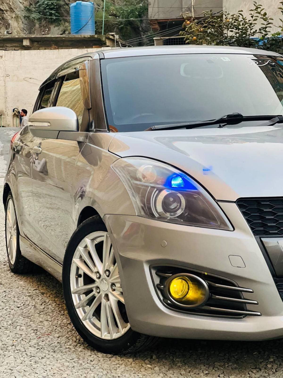 2012 Suzuki Swift Sport in Swat for sale — photo 2 of 8
