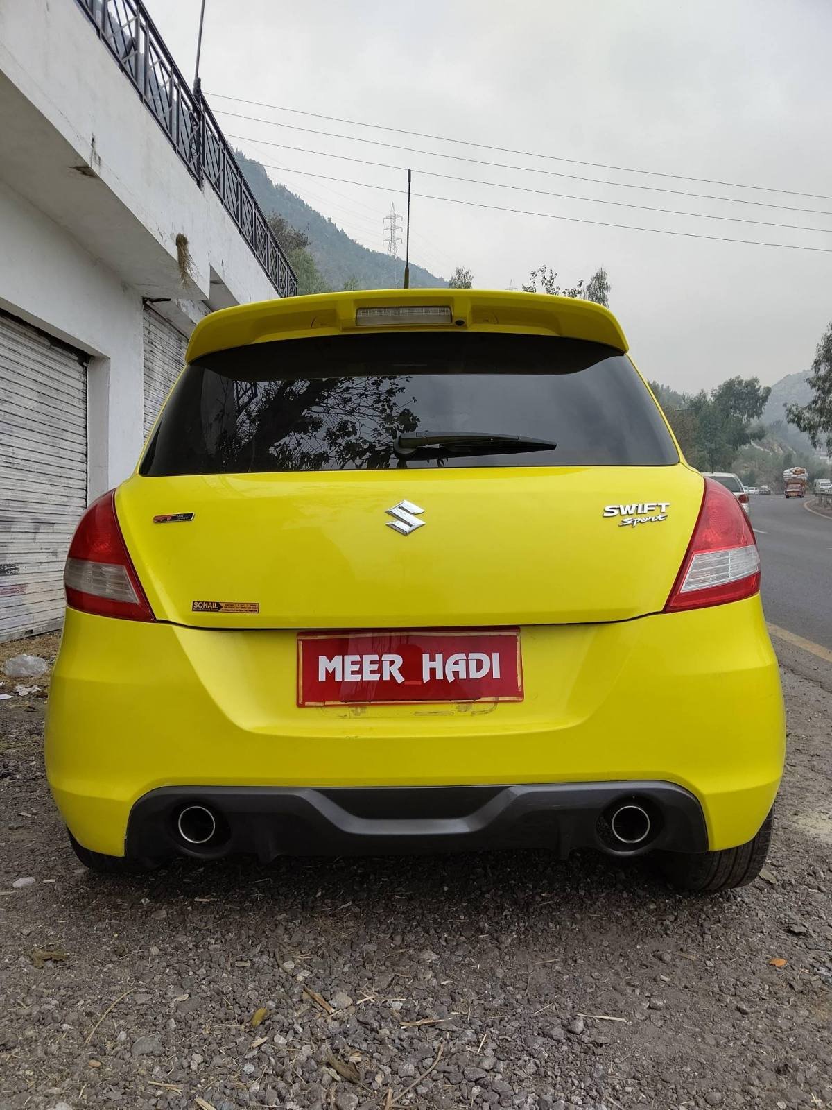2013 Suzuki Swift GL ملاکنڈ میں فروخت — تصویر 3 از 11