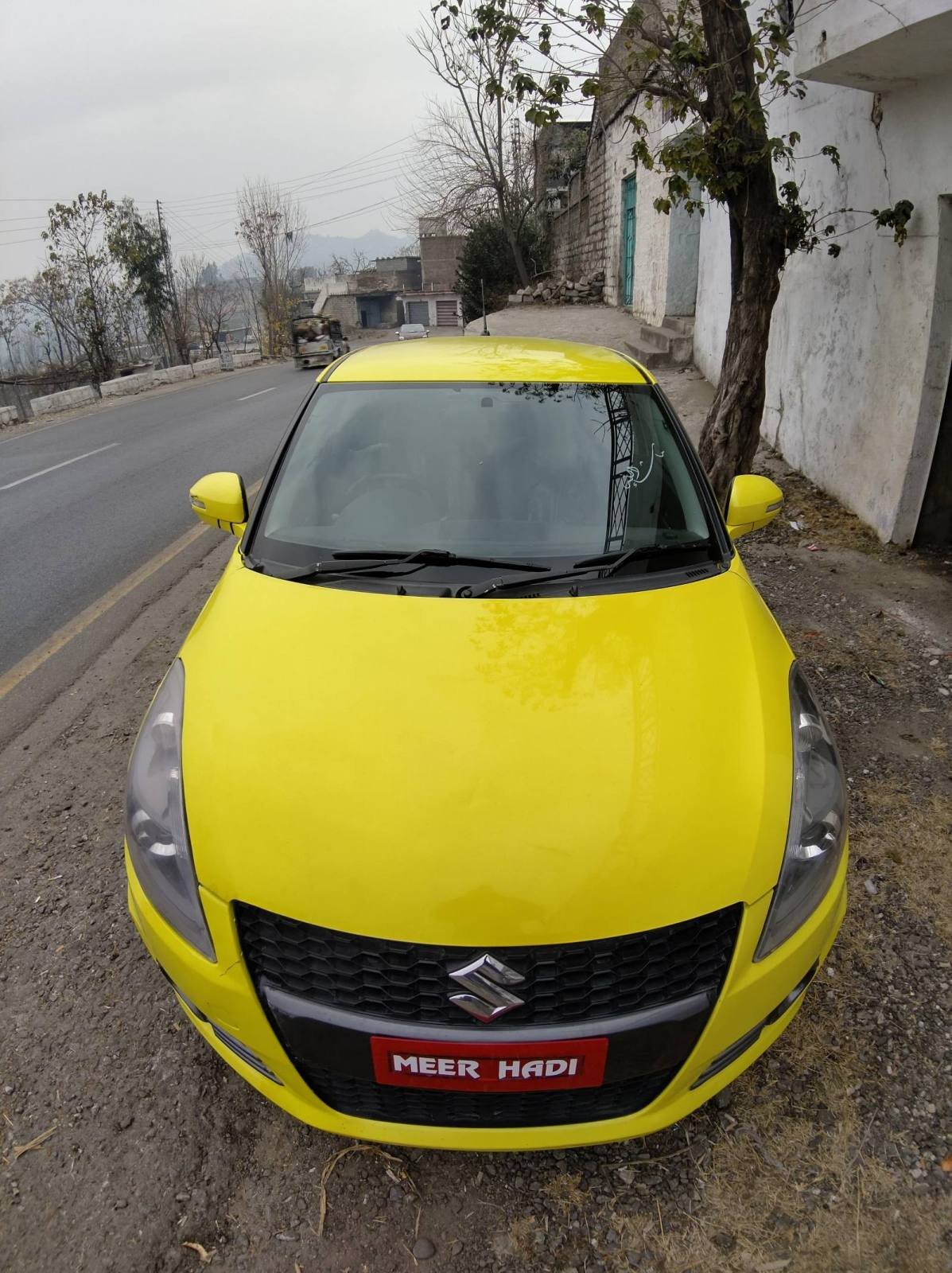 2013 Suzuki Swift GL ملاکنڈ میں فروخت — تصویر 2 از 11