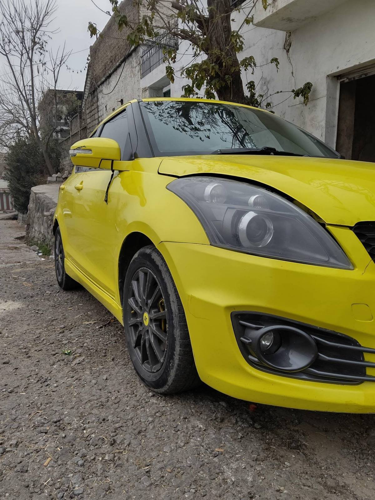 2013 Suzuki Swift GL ملاکنڈ میں فروخت — تصویر 5 از 11